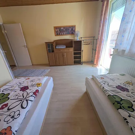 Casa de Férias In - Balaton 19638 Siófok