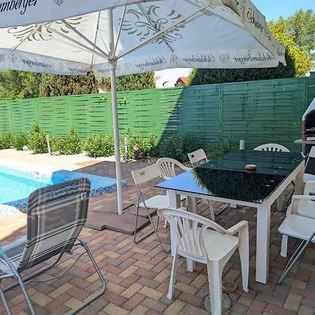 بيت للعطل In - Balaton 19638