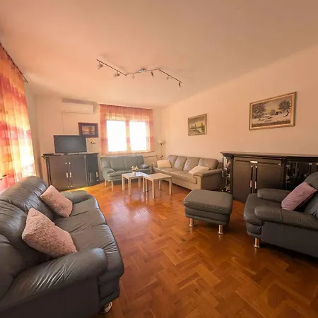 Hébergement de vacances In - Balaton 19638 *