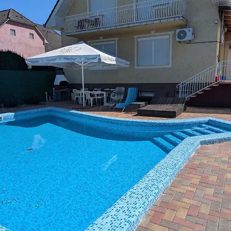 In - Balaton 19638 بيت للعطل شيوفوك